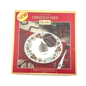 Spode‎ Christmas Tree Annual Collector Plate 2021 New 8"